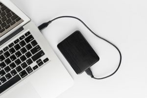 External hard drive connect to laptop computer - hire intelligence au